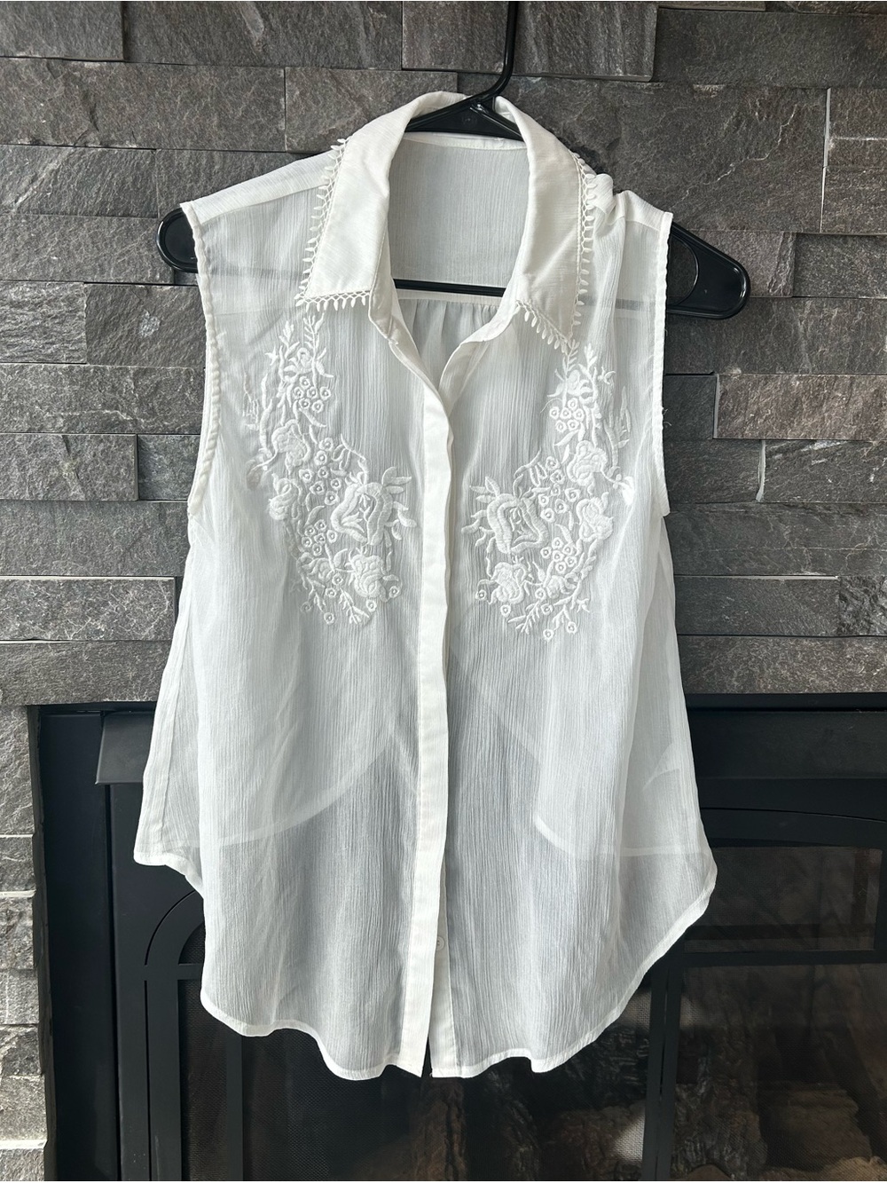 Lush White Embroidered Collared Tank